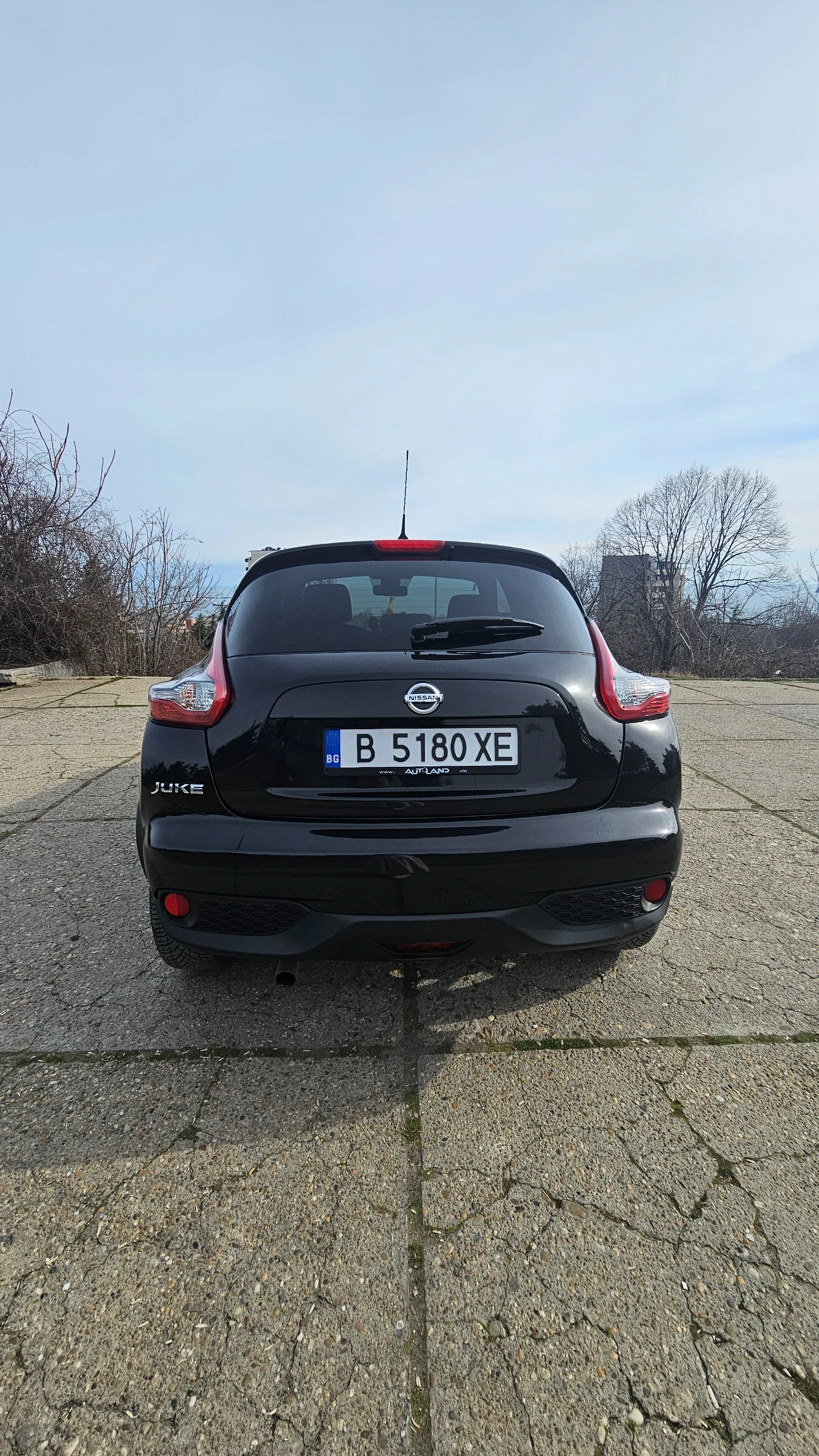 Nissan Juke 1.2, снимка 3 - Автомобили и джипове - 53756547
