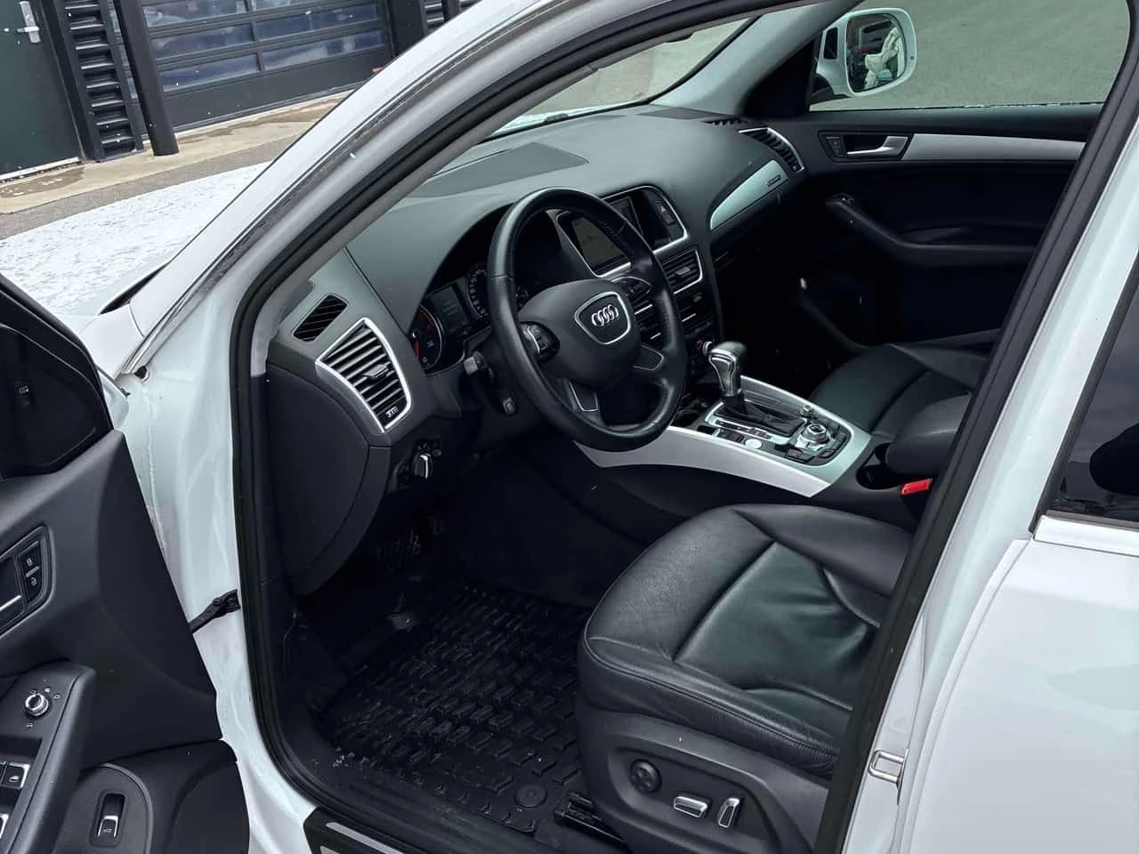 Audi Q5 * Technik * PANO * NAVI * ������� * ������ | Mobile.bg � ����������� 5