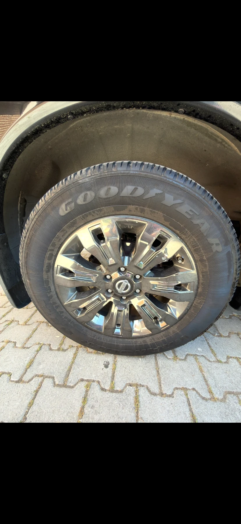 Nissan Armada PLATINUM RESERVE, снимка 4 - Автомобили и джипове - 54750013