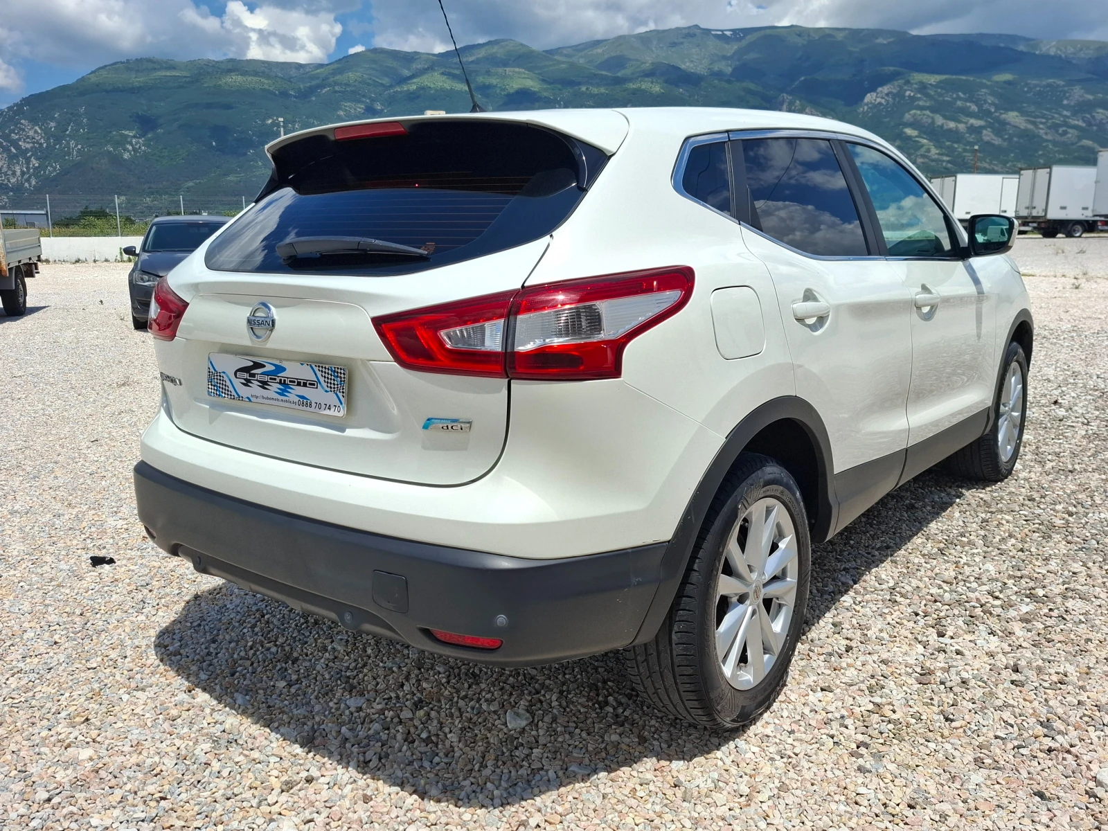 Nissan Qashqai 1.5DCI/Euro5B, снимка 4 - Автомобили и джипове - 54833971