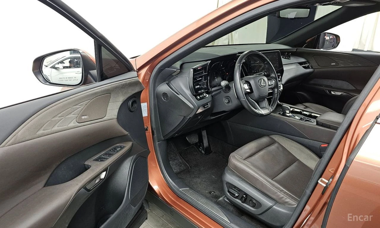 Lexus RX 350h LUXURY* ОБДУХВАНЕ* 360КАМЕРА* ДИСТРОНИК* , снимка 5 - Автомобили и джипове - 54999057
