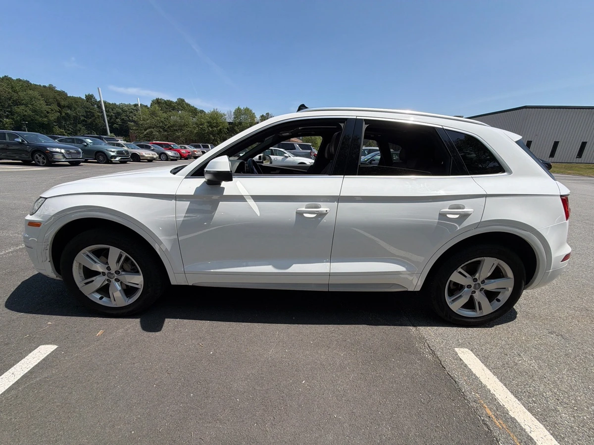 Audi Q5 PREMIUM PLUS, снимка 3 - Автомобили и джипове - 55281150