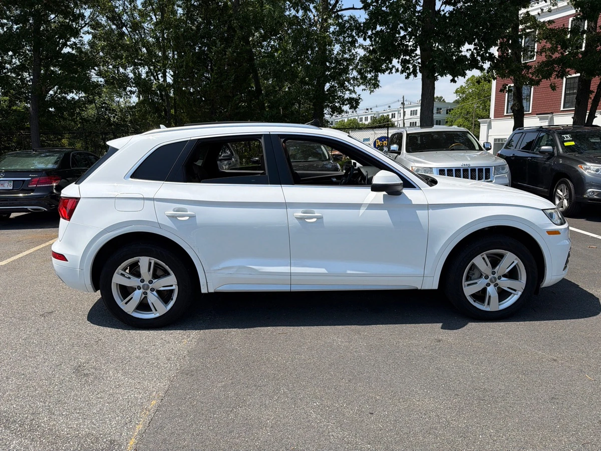 Audi Q5 PREMIUM PLUS, снимка 5 - Автомобили и джипове - 55281150