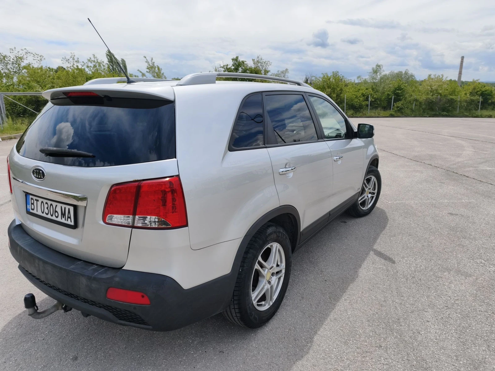 Kia Sorento 2.2 197ps, снимка 5 - Автомобили и джипове - 55656636