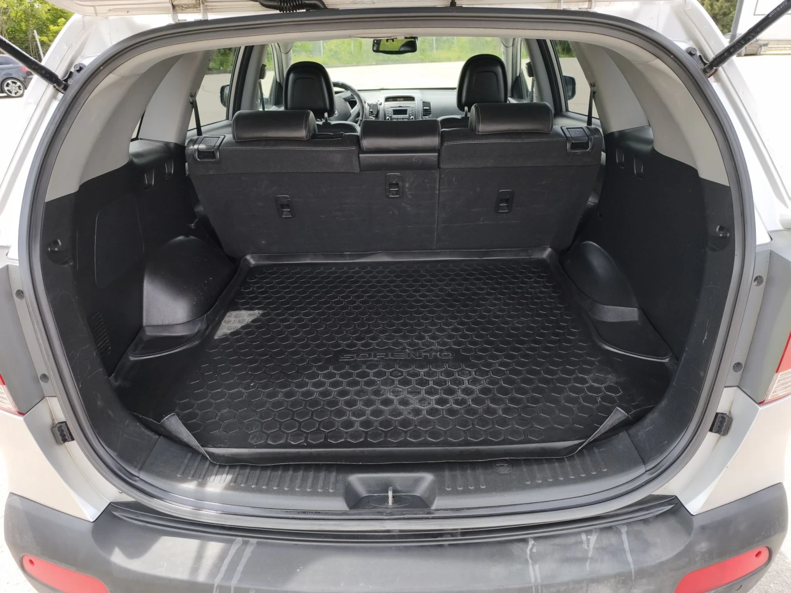 Kia Sorento 2.2 197ps, снимка 6 - Автомобили и джипове - 55656636