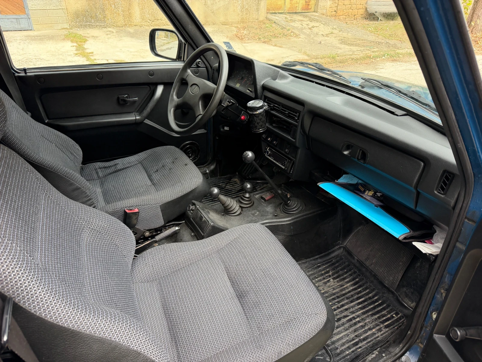 Lada Niva 1.7i Taiga Като Нова ! , снимка 7 - Автомобили и джипове - 56234584