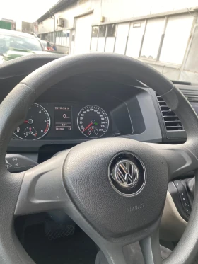 VW Transporter T6 2.0TDI DSG, снимка 16