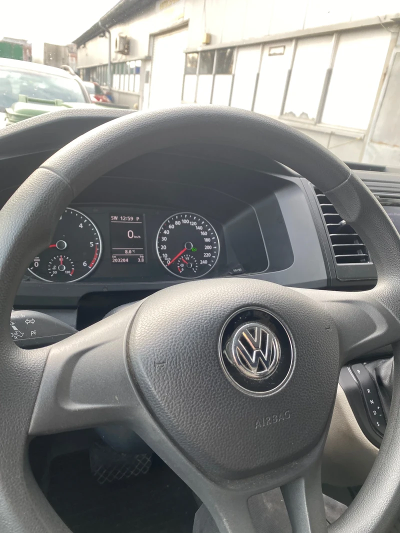 VW Transporter T6 2.0TDI DSG, снимка 16 - Бусове и автобуси - 48797306