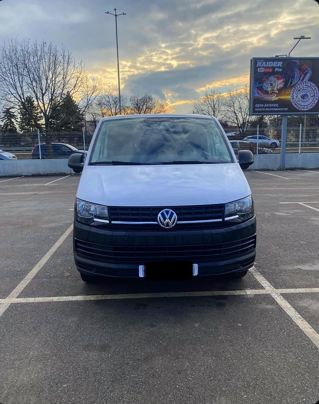 VW Transporter T6 2.0TDI DSG, снимка 4 - Бусове и автобуси - 48797306