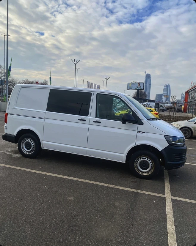 VW Transporter T6 2.0TDI DSG, снимка 7 - Бусове и автобуси - 48797306