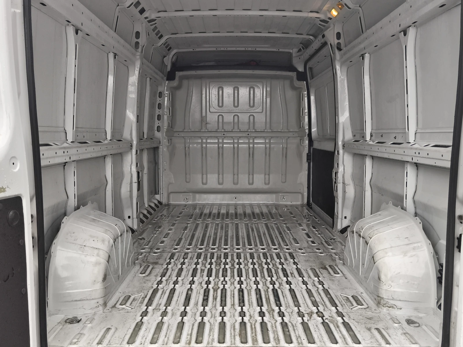 Citroen Jumper FT 35 L3H2 2.2 BlueHDI 140 BVM6 S&S E6.4//2210220 | Mobile.bg � ����������� 13