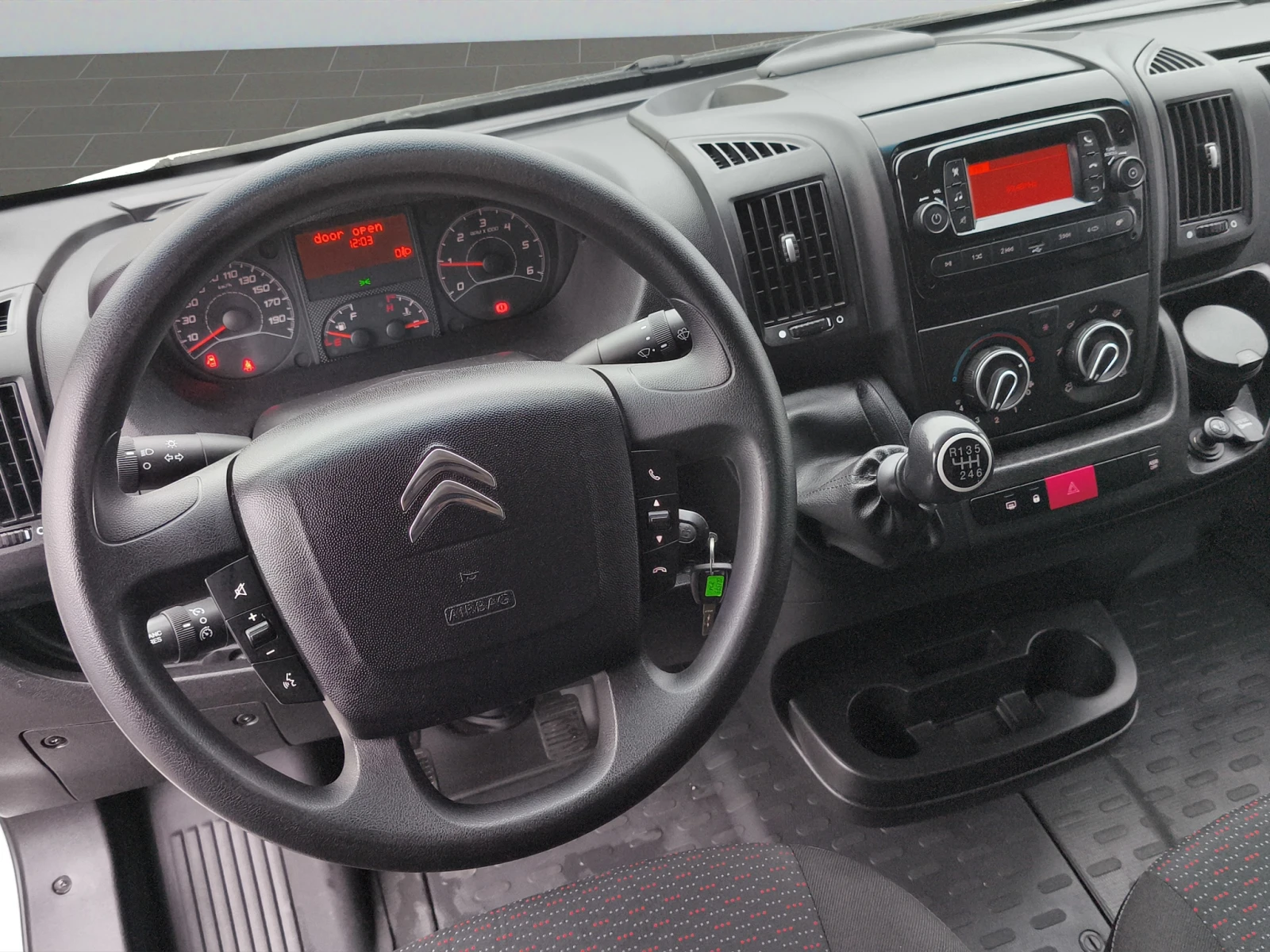 Citroen Jumper FT 35 L3H2 2.2 BlueHDI 140 BVM6 S&S E6.4//2210220 - изображение 9