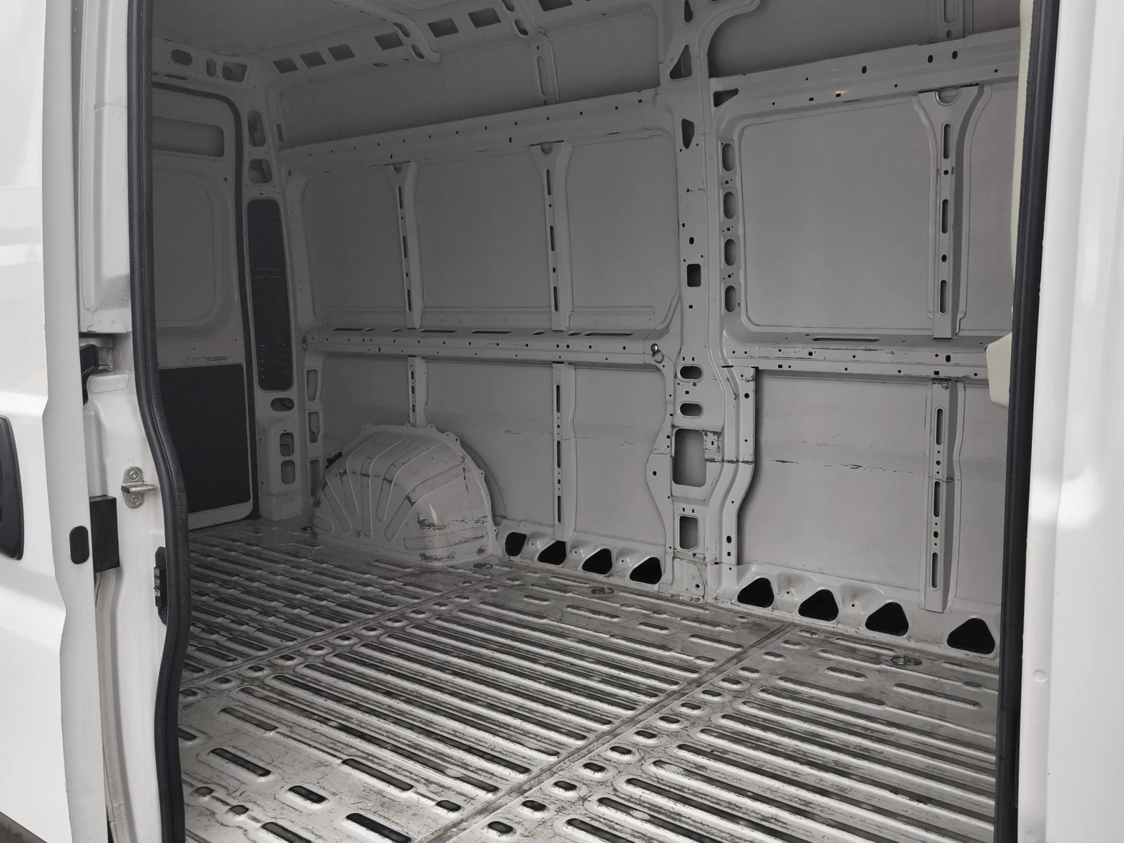 Citroen Jumper FT 35 L3H2 2.2 BlueHDI 140 BVM6 S&S E6.4//2210220 | Mobile.bg � ����������� 12