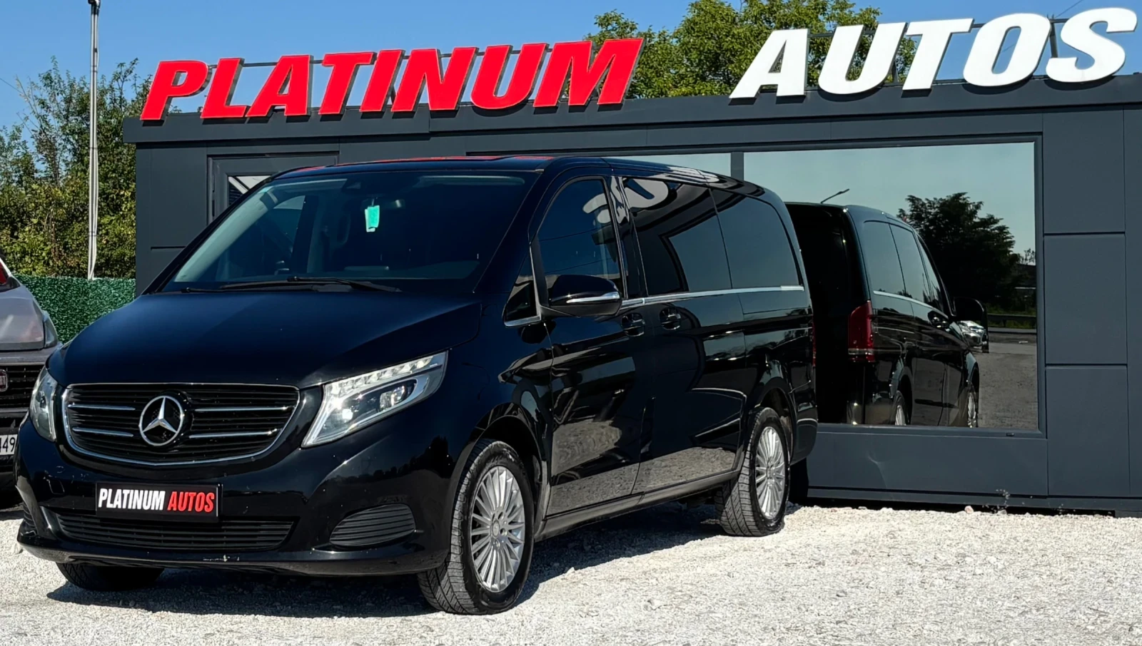 Mercedes-Benz Viano V220D/190К.С/BUSINESS CLASS/КОЖА /ПОДГРЕВ/КАМЕРА, снимка 3 - Бусове и автобуси - 55559773