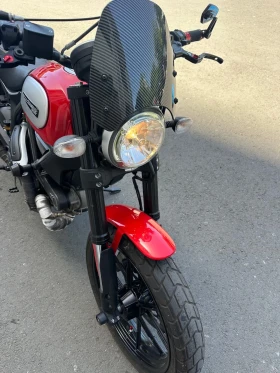 ����� �� �������� �� Ducati Ducati Scrambler
