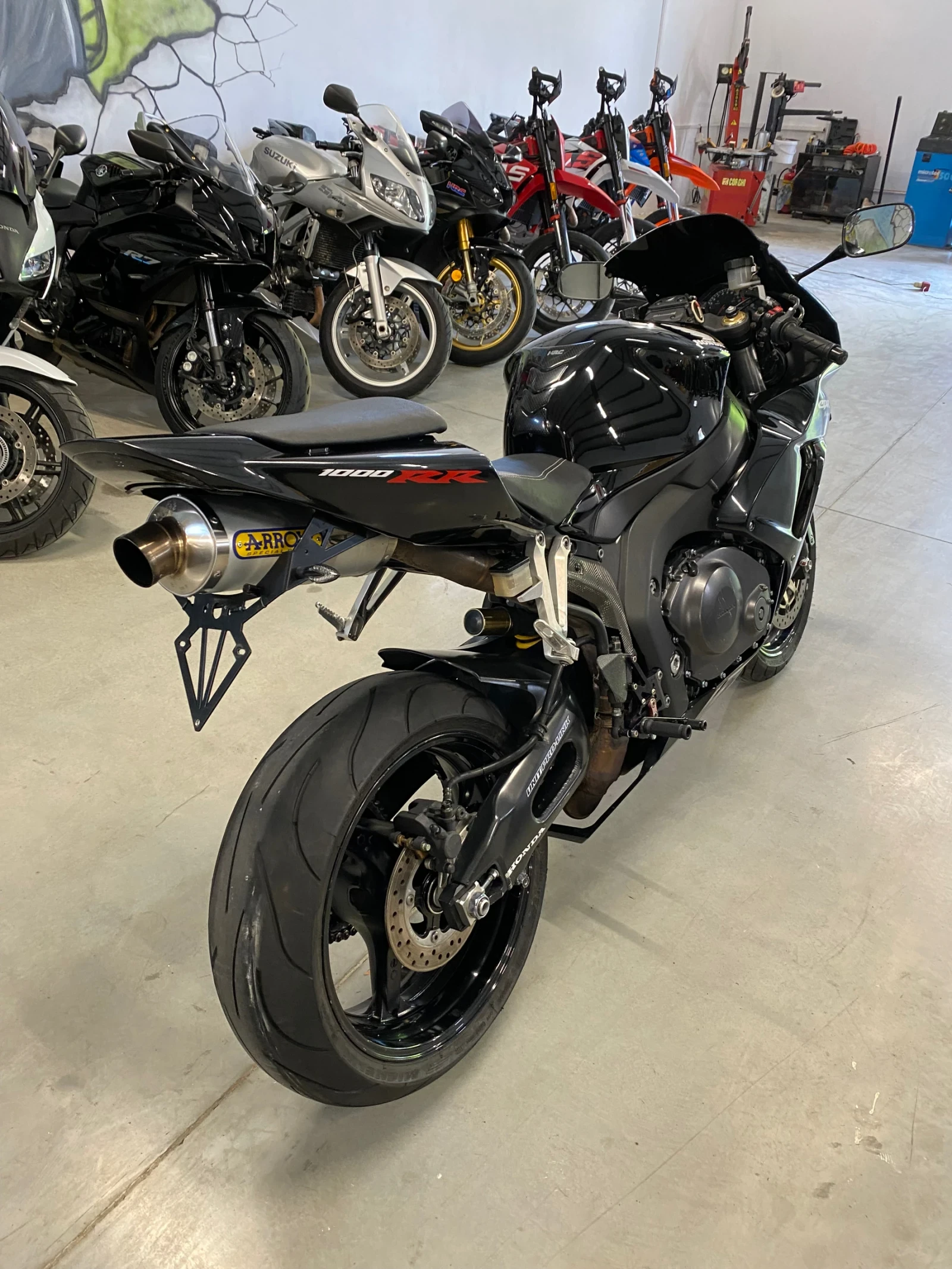 Honda Cbr 1000RR SC57 - изображение 3