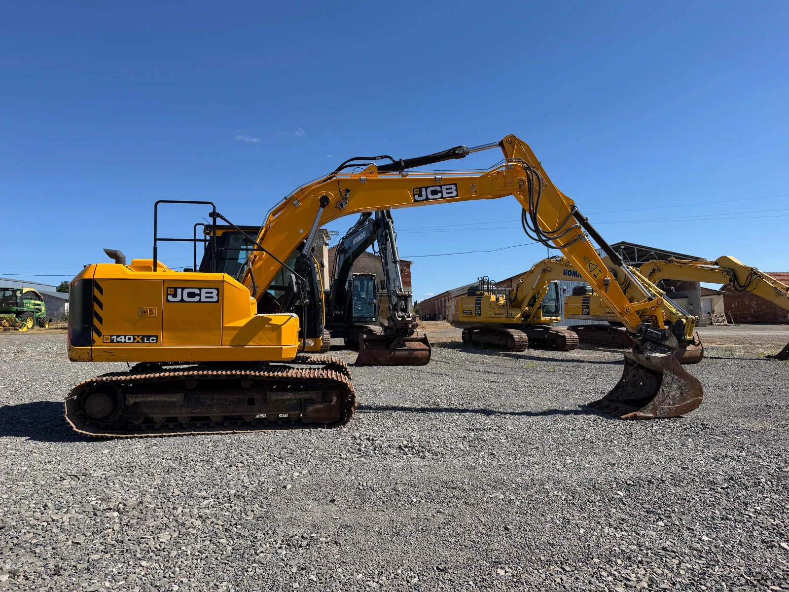 Багер JCB 140 X LC САМО 3700 МОТО ЧАСА ЛИЗИНГ, снимка 8 - Индустриална техника - 55728948