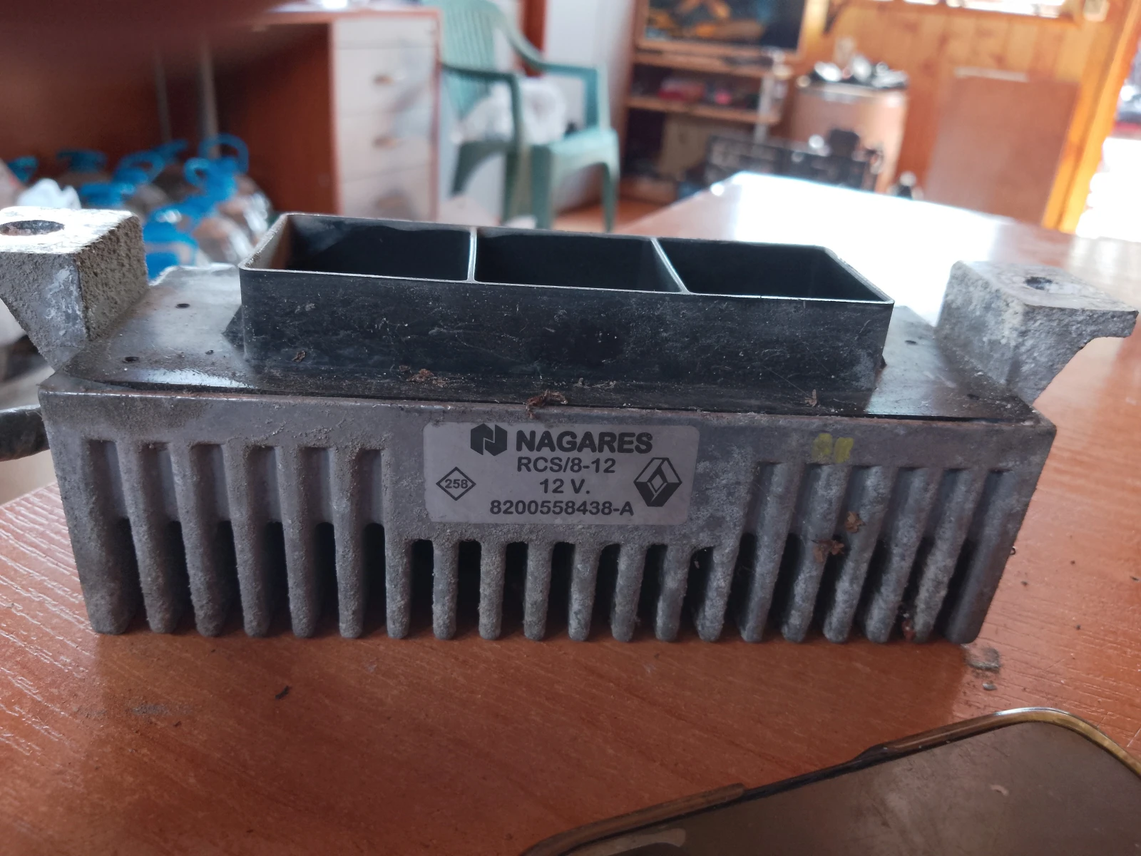 8200558438-     | Mobile.bg   1