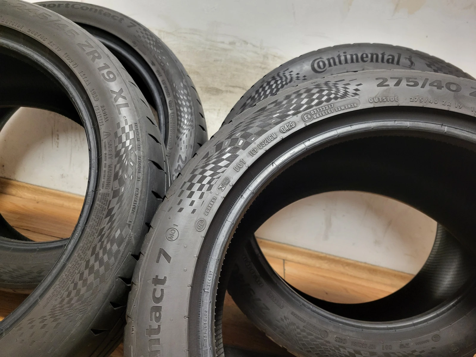 Гуми Летни 245/45R19, снимка 12 - Гуми и джанти - 54182111