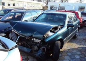 Mercedes-Benz C 220 .2.7CDIНА ЧАСТИ, снимка 12