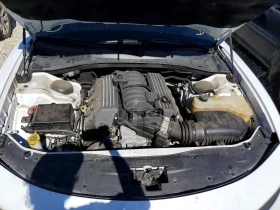 Dodge Charger SCAT PACK| 6.4L V8| ALCANTARA| 8ZF, снимка 11