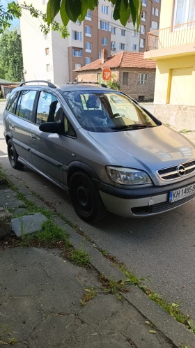     Opel Zafira