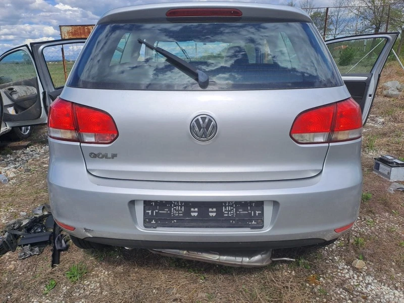 VW Golf 1.4i, снимка 5 - Автомобили и джипове - 46560713