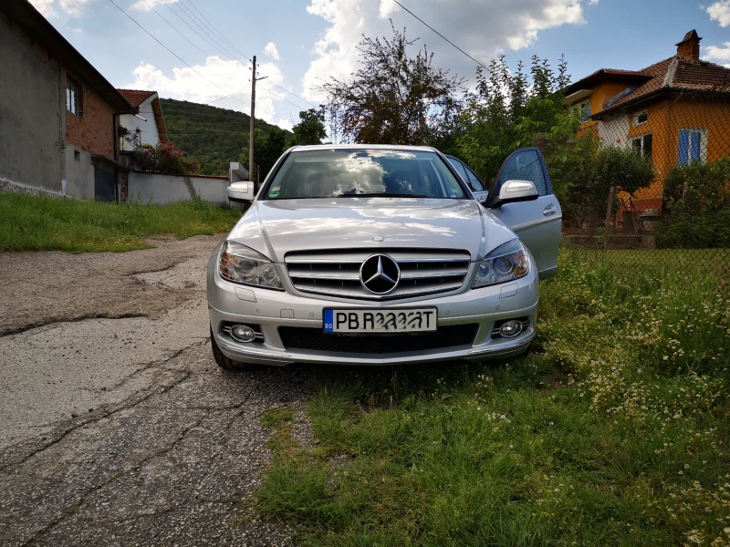 Mercedes-Benz C 180 Avangarde, снимка 1 - Автомобили и джипове - 48180752