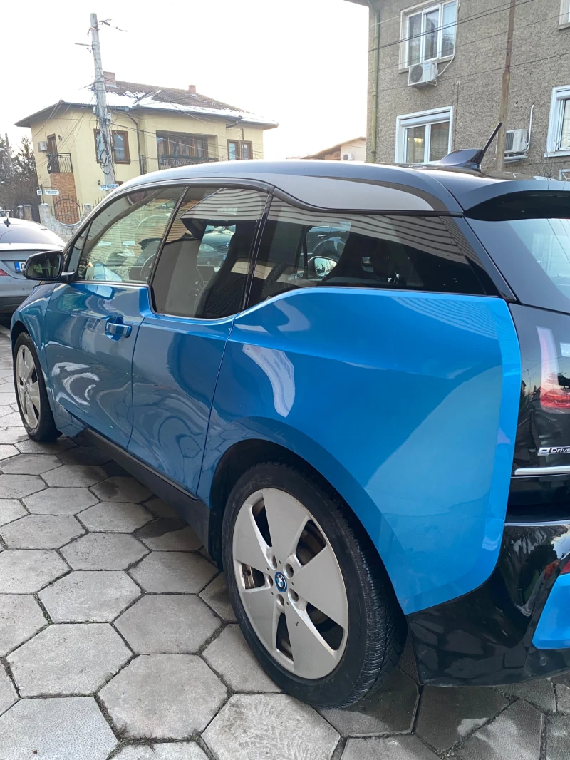 BMW i3, снимка 2 - Автомобили и джипове - 48737534