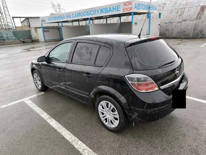 Opel Astra, снимка 3 - Автомобили и джипове - 52354665