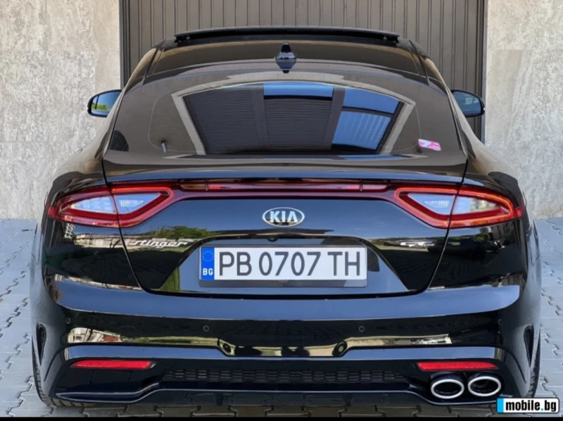 Kia Stinger, снимка 8 - Автомобили и джипове - 49536459