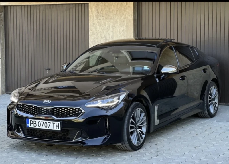 Kia Stinger, снимка 6 - Автомобили и джипове - 49536459