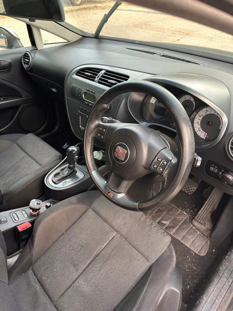 Seat Leon 2.0t dsg, снимка 7 - Автомобили и джипове - 51899859