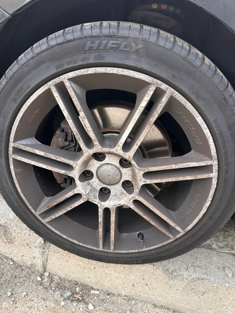 Seat Leon 2.0t dsg, снимка 13 - Автомобили и джипове - 51899859