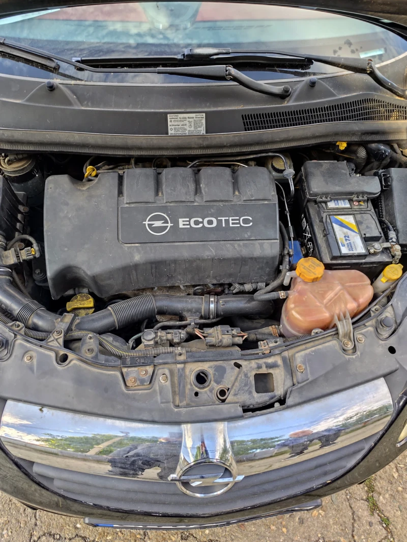 Opel Corsa, снимка 9 - Автомобили и джипове - 52657211