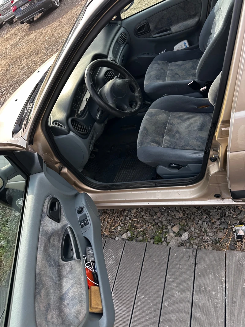 Renault Megane, снимка 9 - Автомобили и джипове - 52957273