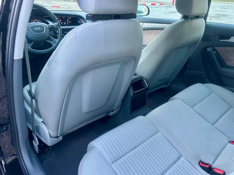 Audi A4 2.0TDI-177kc-Navi-Facelift, снимка 13 - Автомобили и джипове - 52566942