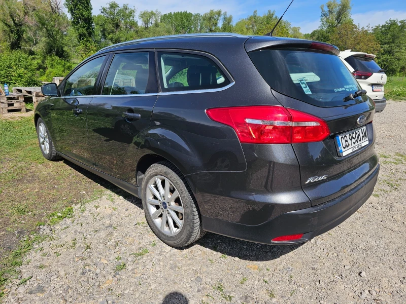 Ford Focus Titanium, снимка 4 - Автомобили и джипове - 53420107