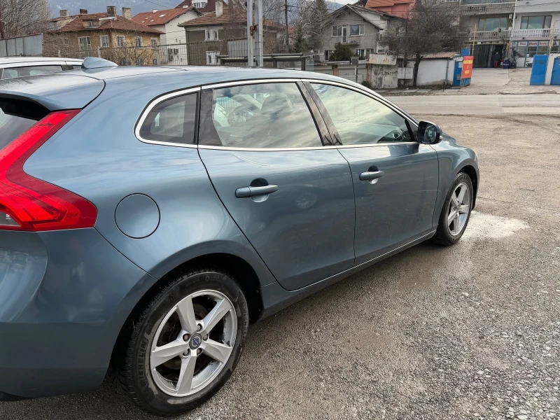 Volvo V40 Cross Country 1.6 DIZEL, ПАНОРАМА , КАМЕРА , ПАРКТРОНИК, снимка 5 - Автомобили и джипове - 53468303