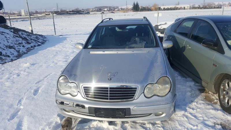 Mercedes-Benz C 220 .2.7CDIНА ЧАСТИ - изображение 2