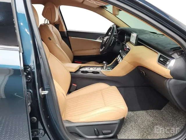 Genesis G70 2.0Т, 4X4, снимка 10 - Автомобили и джипове - 55007164