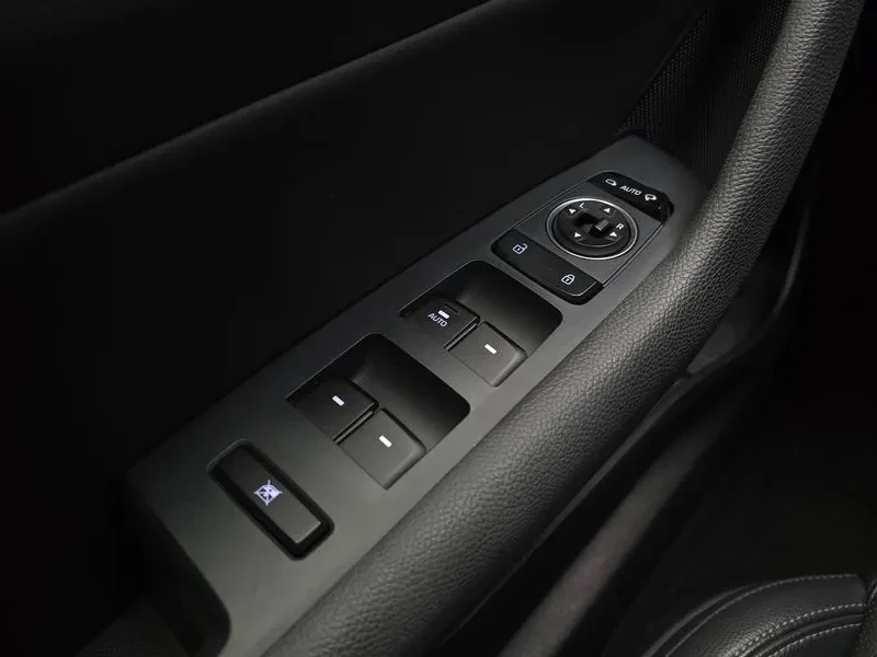 Hyundai Sonata HYBRID MODERN, снимка 17 - Автомобили и джипове - 55011927