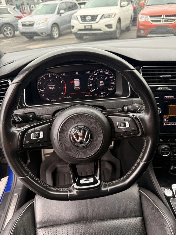 VW Golf R* 4MOTION* РЪЧКА* DISTRO* ОБДУХ, снимка 14 - Автомобили и джипове - 55463120