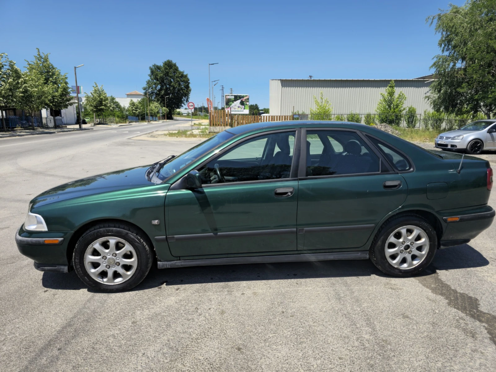 Volvo S40  - изображение 2