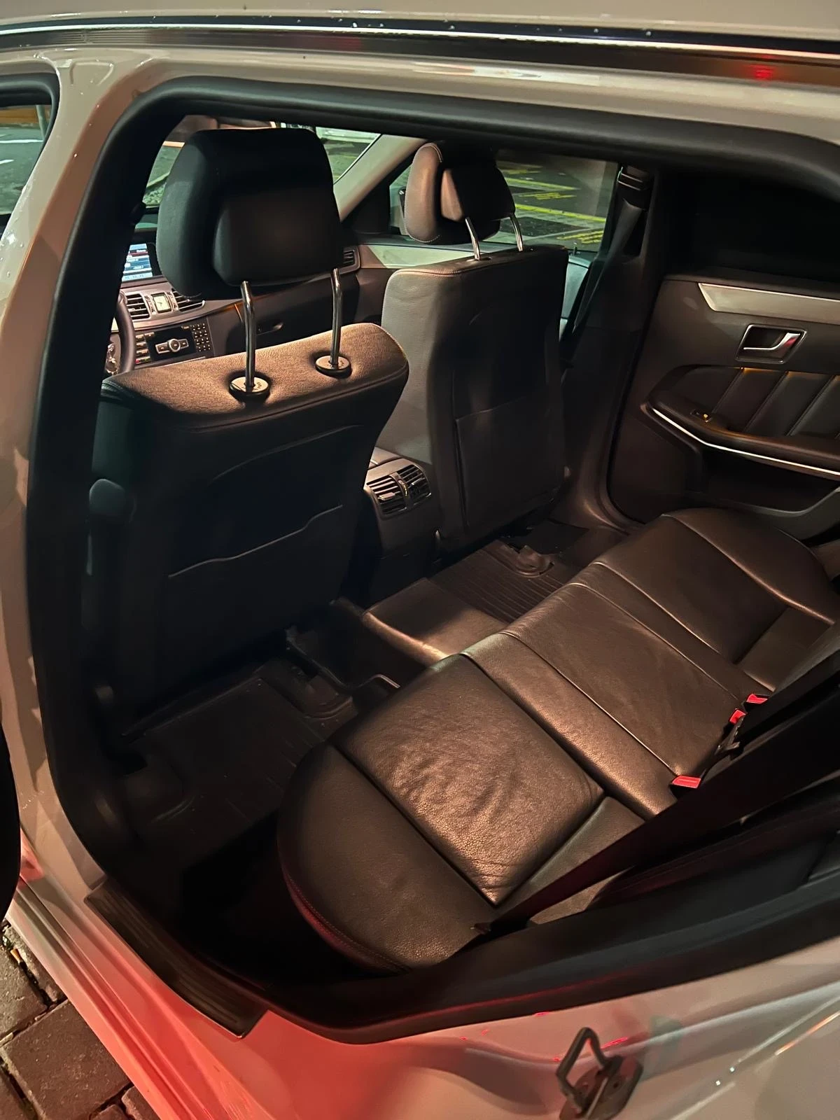 Mercedes-Benz E 200 ШВЕЙЦАРИЯ - изображение 5