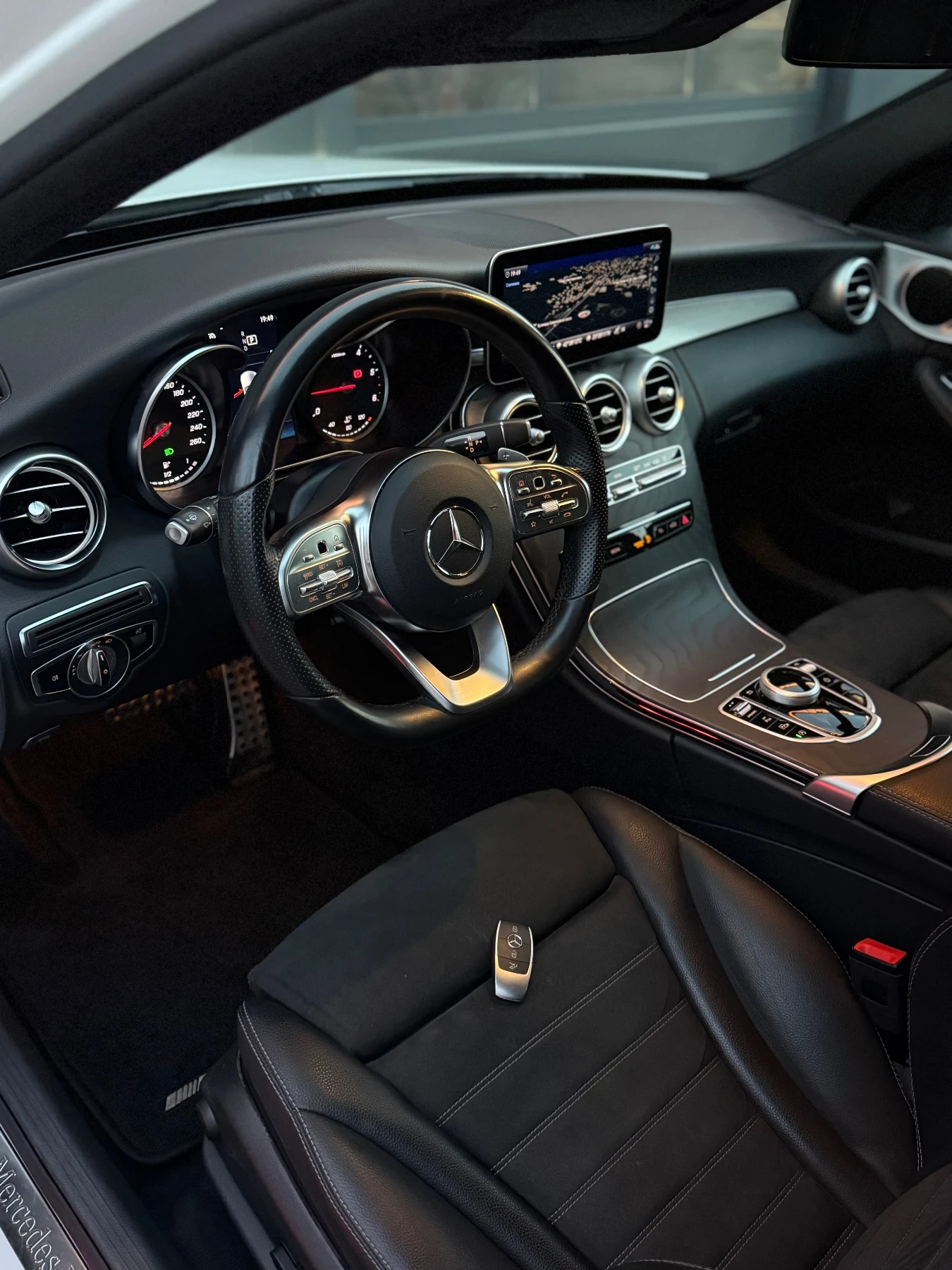 Mercedes-Benz C 220 AMG  LED HAIG PERFORMANCE - изображение 9