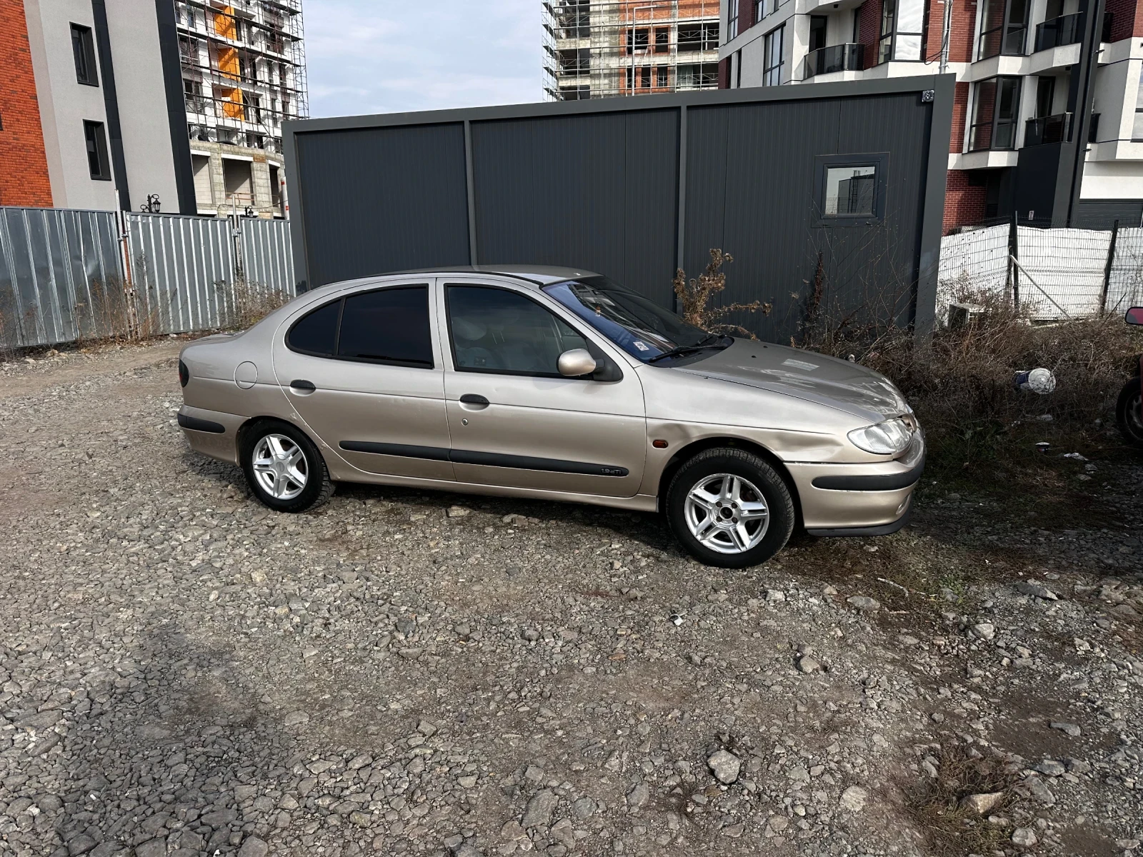 Renault Megane  - изображение 3