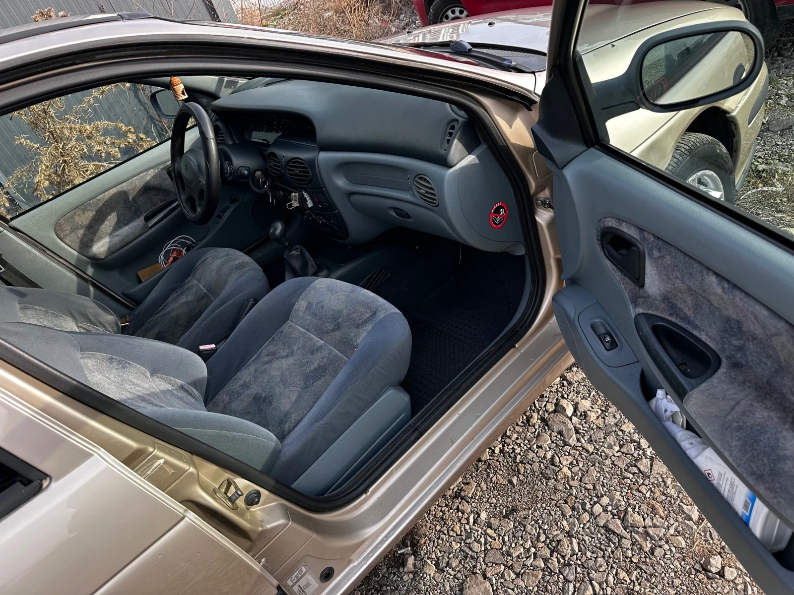 Renault Megane  - изображение 7