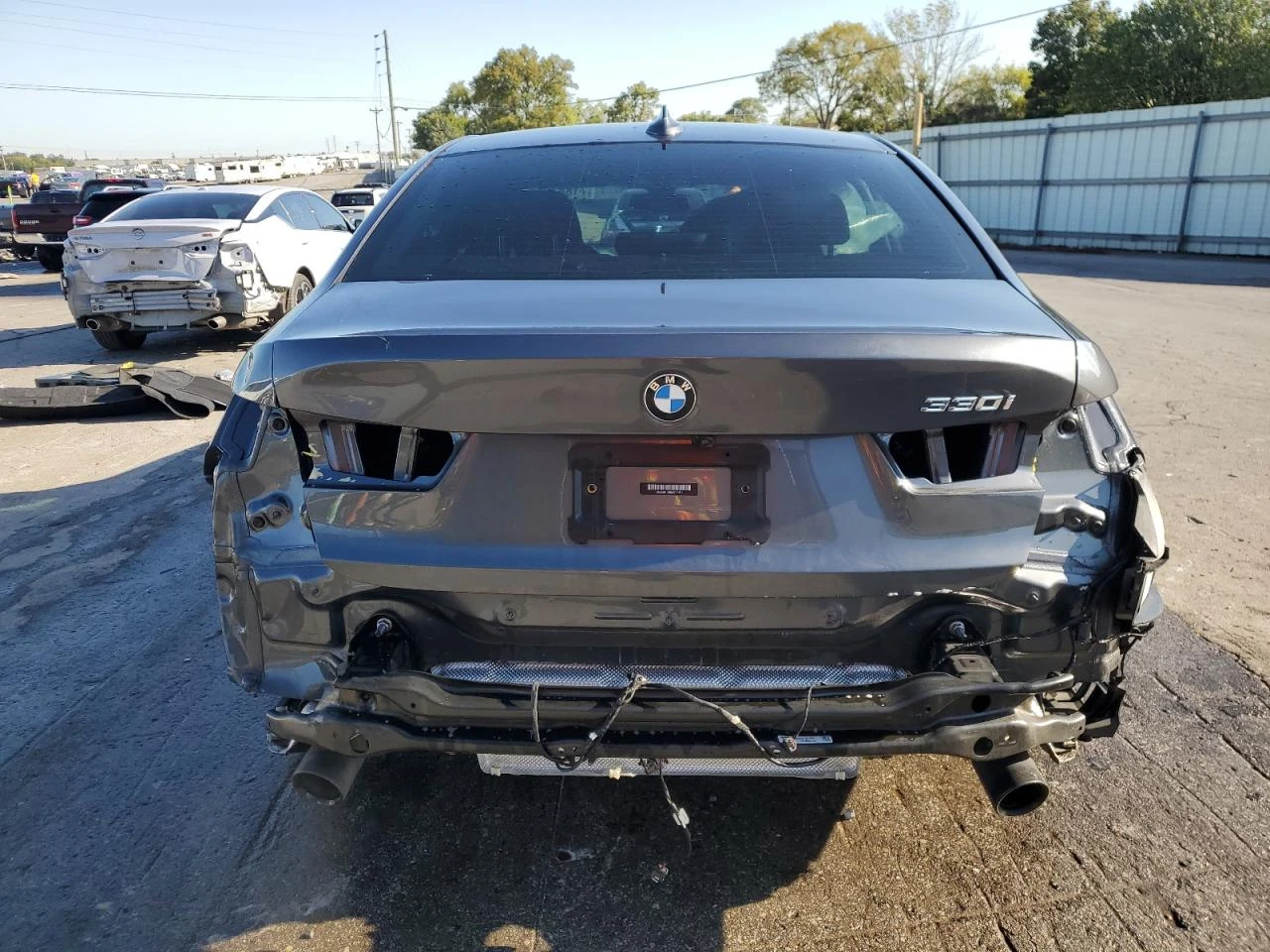 BMW 330  - изображение 5