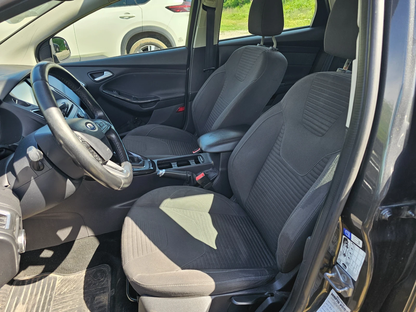 Ford Focus Titanium - изображение 8